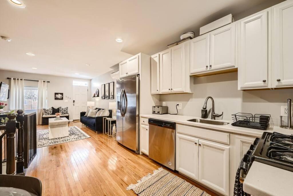 Trendy Spot In Downtown Baltimore/Fellspoint Екстериор снимка